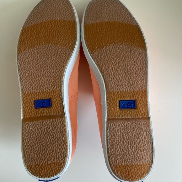 Keds Chillax Twill Peach Slip On Tennis Shoes (US 8) - Picture 8 of 9